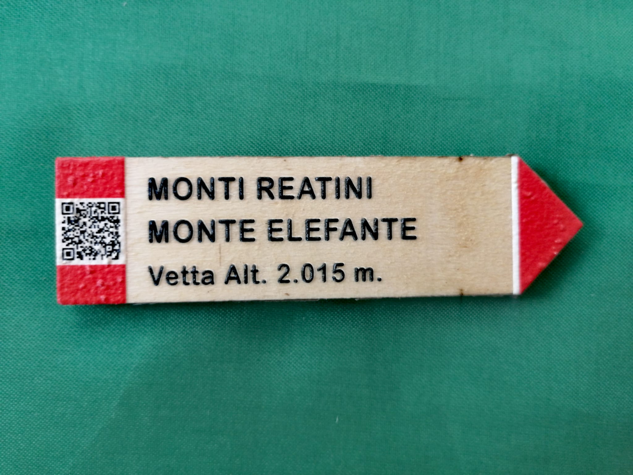 Segnale Magnetico Sentiero Monte Elefante Segnale Magnetico Sentiero - Monti Reatini - Monte Elefante - Vetta Alt. 2.015 m.
