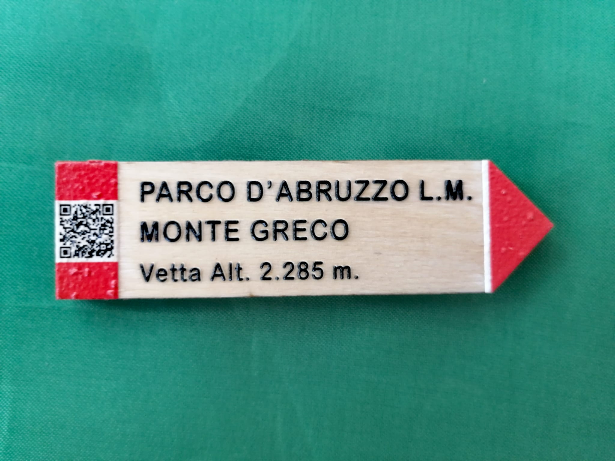 Segnale Magnetico Sentiero Monte Greco Segnale Magnetico Sentiero - Parco d'Abruzzo, Lazio e Molise - Monte Greco - Vetta Alt. 2.285 m.